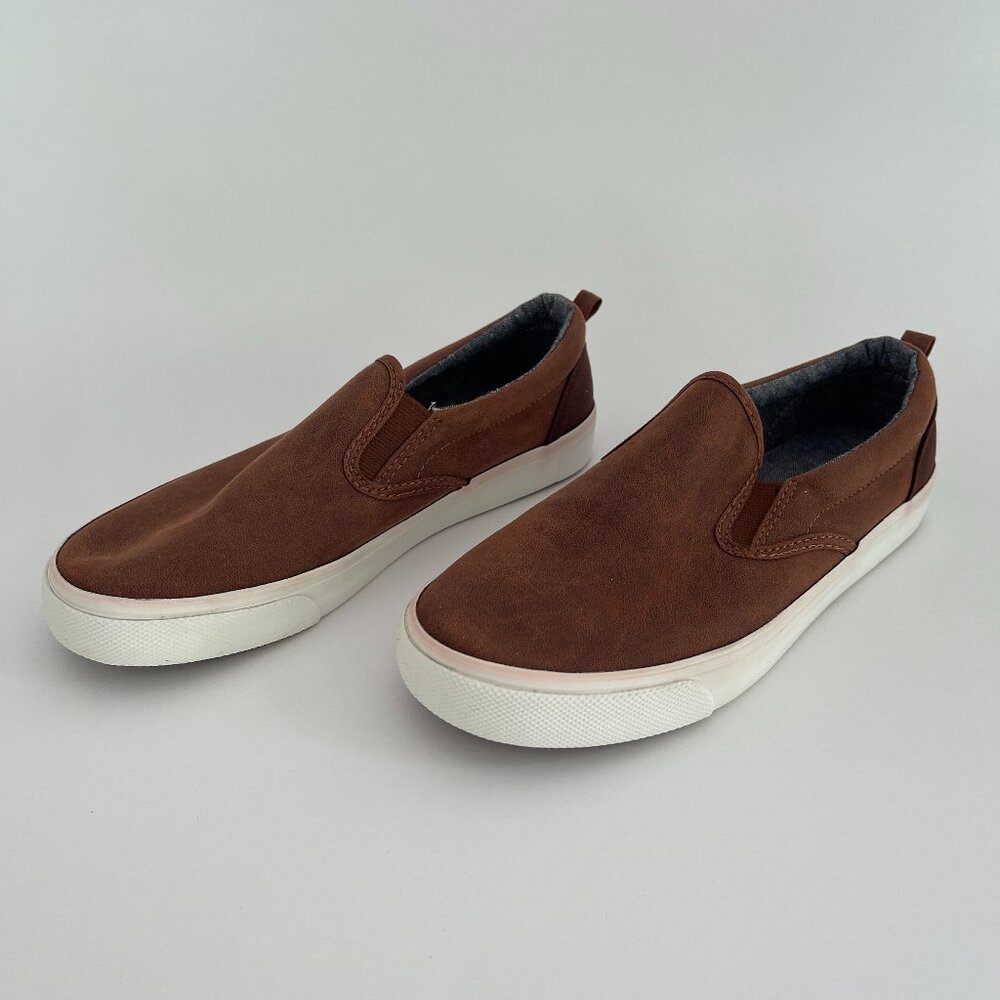 Old Navy brown faux leather slip-on sneakers, boys size 4
